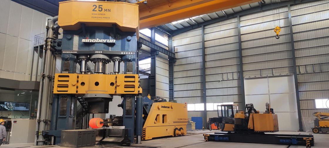 Twee kolommen duwen volledig hydraulisch open die smeden pers elektrische besturing hydraulische smeden pers